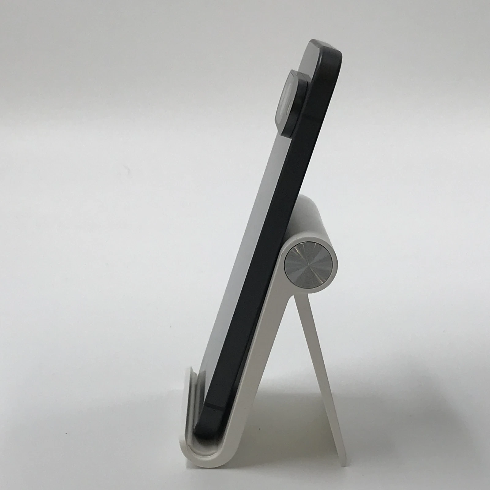 Google Pixel 9 (2024) – 128GB, 12GB RAM, Unlocked Android AI Smartphone